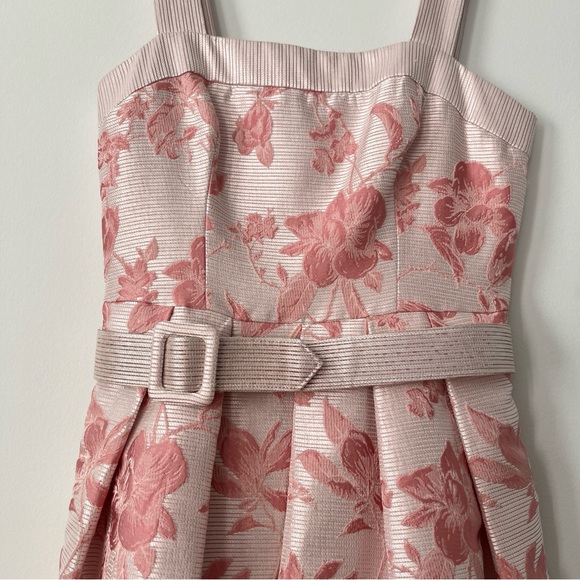 Gal Meets Glam Ivory Pink Floral Jacquard Belted Garden Dress - Picture 4 of 11
